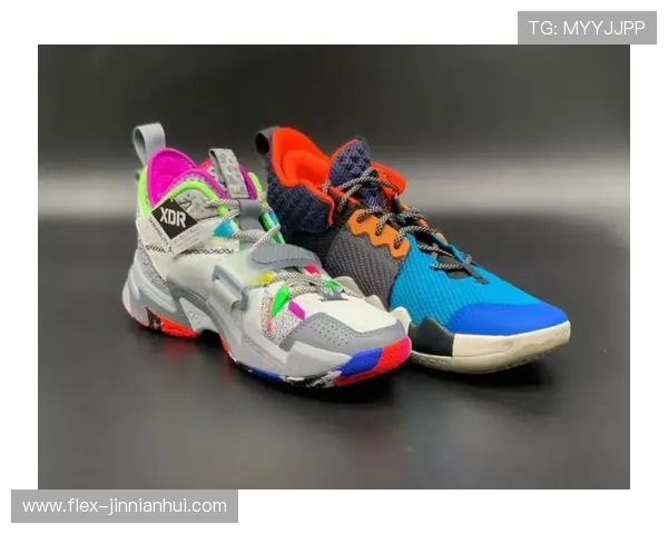 穿乐途足球鞋的球星展现极速突破与精准射门技艺的完美结合