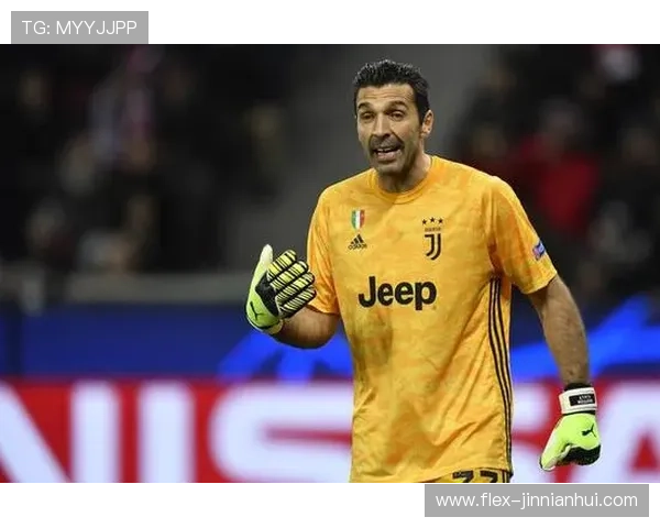 马尔蒂尼：传奇足球人生与赛场风采的完美融合